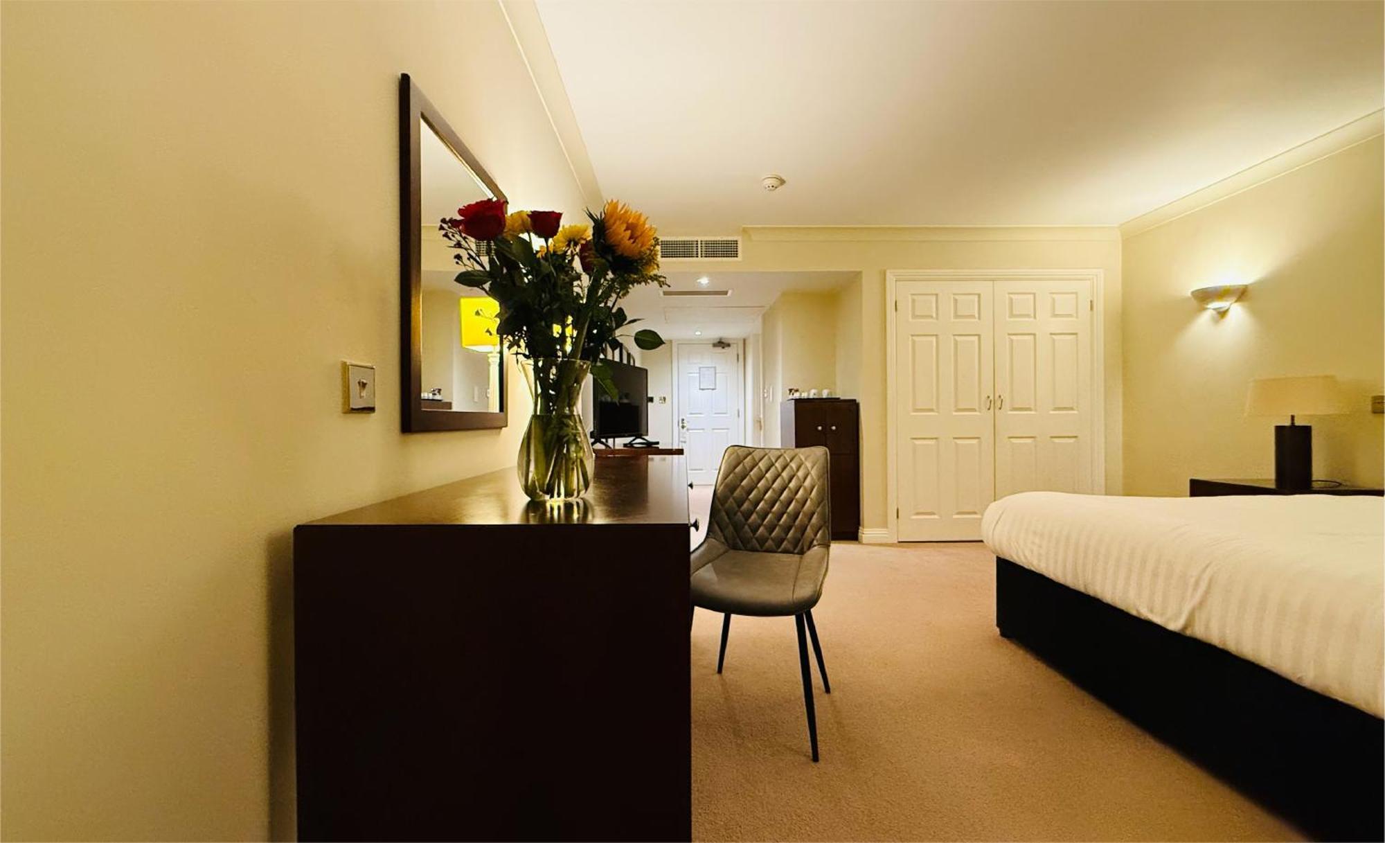 Hustyns Hotel Saint Wenn エクステリア 写真